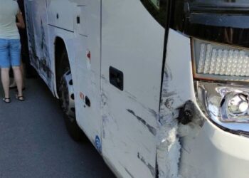 Шофьор на автобус от Пловдив спаси 43 пътника