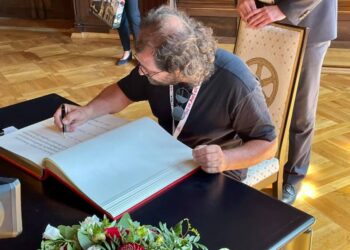 Ловешки творец създаде динамичната инсталация в Ерфурт