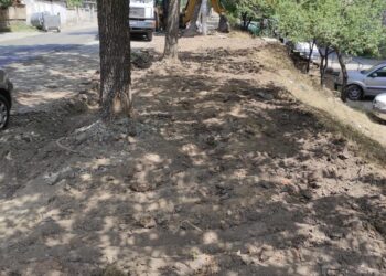 Ударно подновяват тротоари и бордюри в Стара Загора