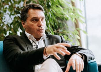 Ръководството на НДК подаде оставка