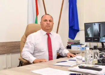 Проблемът с дървата за огрев в Павел баня е решен