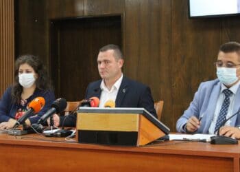 20 хил. за 10 дни загубили русенци, хвърляйки извън контейнерите