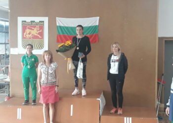 Антоанета Костадинова се състезава в Стара Загора