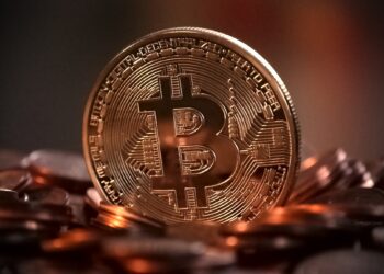 Tрансакция от $2 млрд. в биткойни е таксувана с едва 80 цента