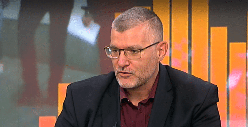 Проф. Георги Момеков