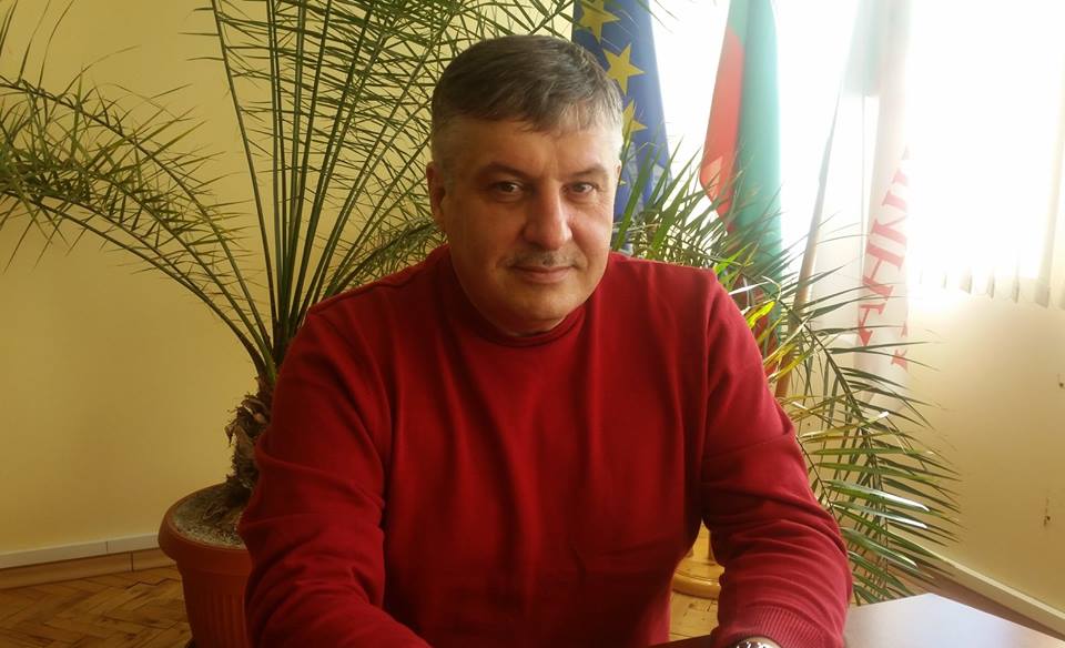Лъчезар Яков