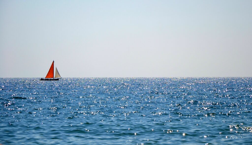 Черно море лодка