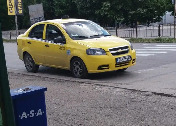 Такситата в Добрич ще вдигнат цените.