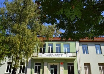 Учениците в Асеновградско минават на ротационно обучение