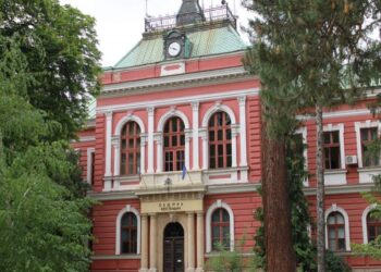 Жителите на Кюстендил решават дали да се вдигнат данъците и таксите