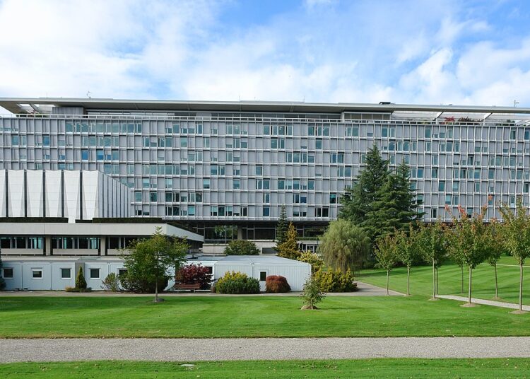 1280px World Health Organisation building south face 2