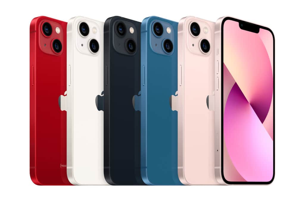 Vivacom стартира предварителни продажби на iPhone 13 3 2 1