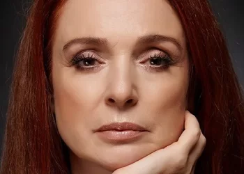 Бойка Велкова, вдъхновена от канела и червено вино
