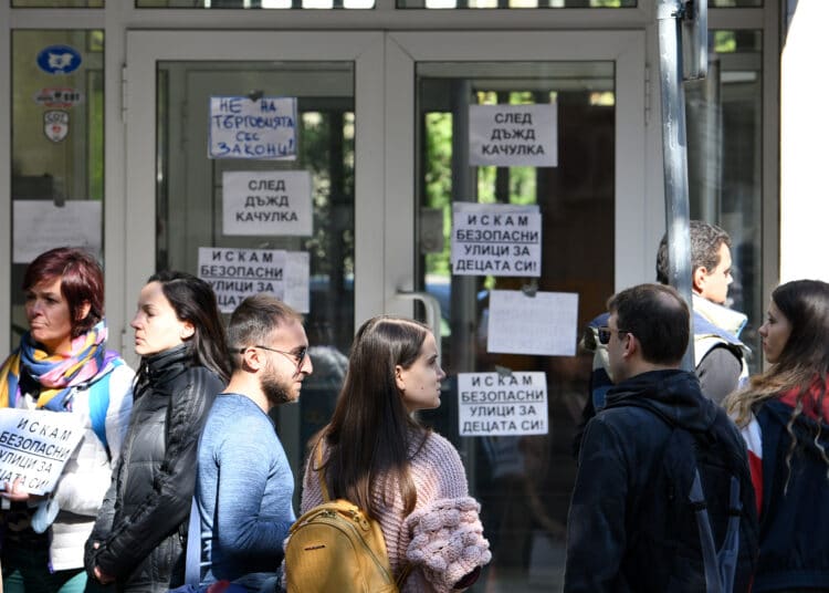 18-годишен ученик е прегазил момичетата в Стара Загора 1 Снимка: БТА