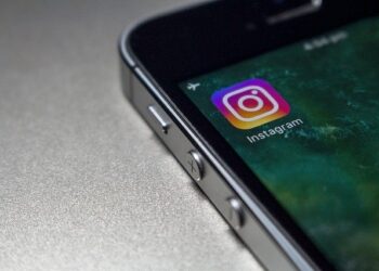 Instagram ще помага на родителите да следят какво правят децата им онлайн