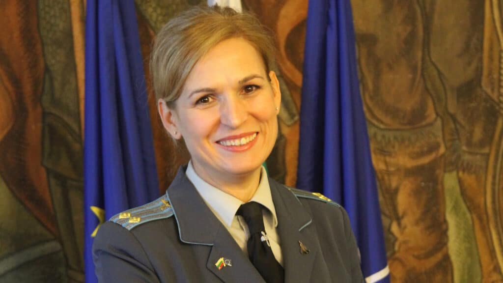 nev miteva