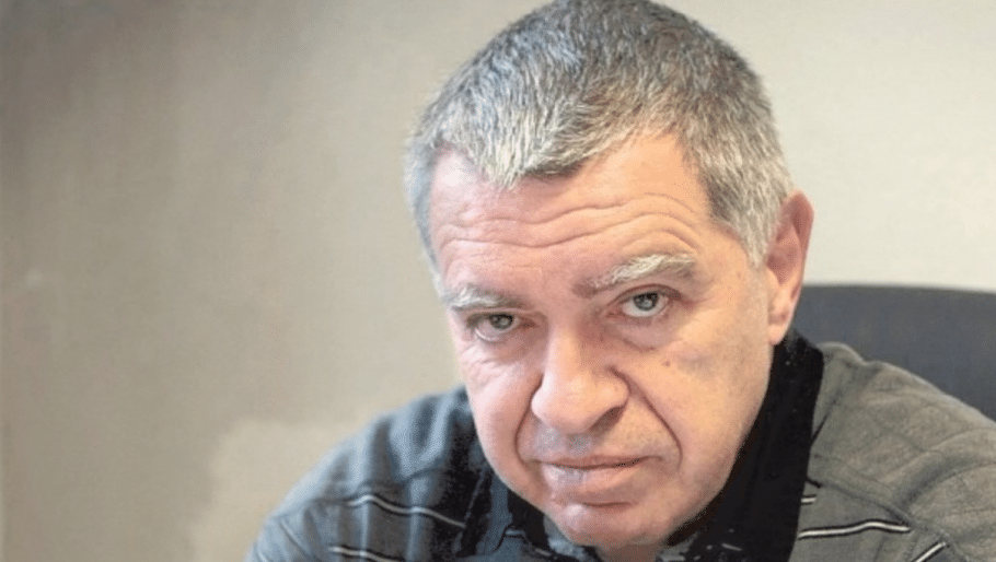 thumb 910x0 михаил константинов6