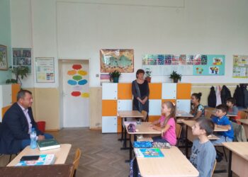 Кметът на Павликени се включи в кампания за четенето