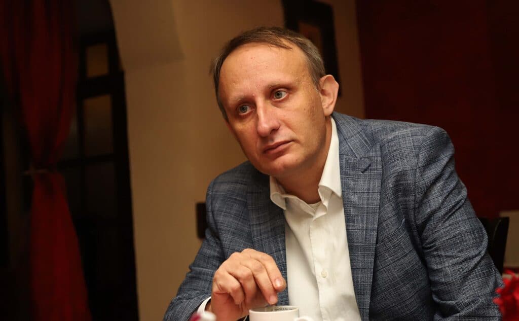 Сливница с театрален фестивал, посветен на Филип Трифонов 3 ЕВРОПЕЙСКИ ФЕСТИВАЛ НА ПЪТУВАЩИЯ ТЕАТЪР ИВАН ГУНДЕРОВ СНКРСВРАКОВ.JPG 1