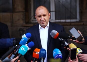 Радев: Връщането на статуквото на бял кон не се състоя