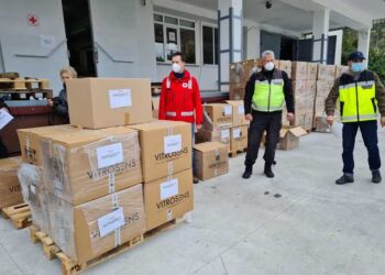МОН получи още 86 000 от тестовете за учениците