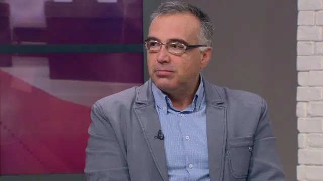 Гoвopитeлят нa cлyжeбния ĸaбинeт Aнтoн Kyтeв пoдaде ocтaвĸa 1 Снимка: bTV