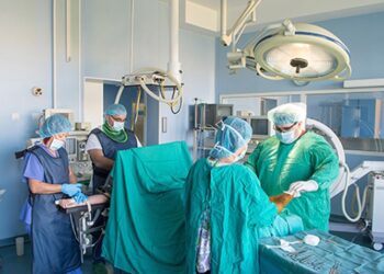Чудо! Оперираха жена с огледални органи в Пазарджик