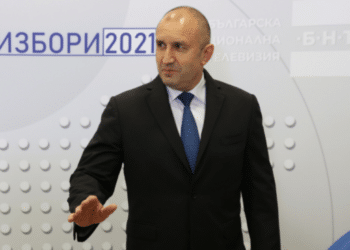 Радев печели навсякъде, с изключение на Кърджали