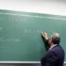 КТ "Подкрепа": Трябва да се намали натоварването на учителите след определена възраст, да има аситенти за административните дейности 8 Европейският съд реши: Забранява на учителите да обиждат ученици