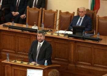 Христо Иванов няма да бъде министър на правосъдието, дава път на новото