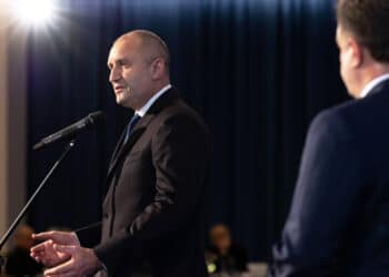 Президентът: Децентрализацията на общините трябва да бъде записана в конституцията