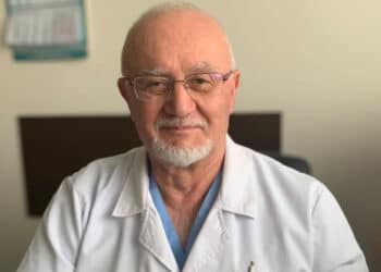 Хирург във Варна: Преболедуването е 100% еквивалент на ваксинацията