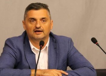 Изключват Кирил Добрев от БСП