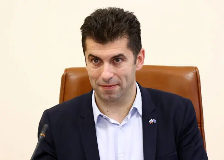 Кирил Петков