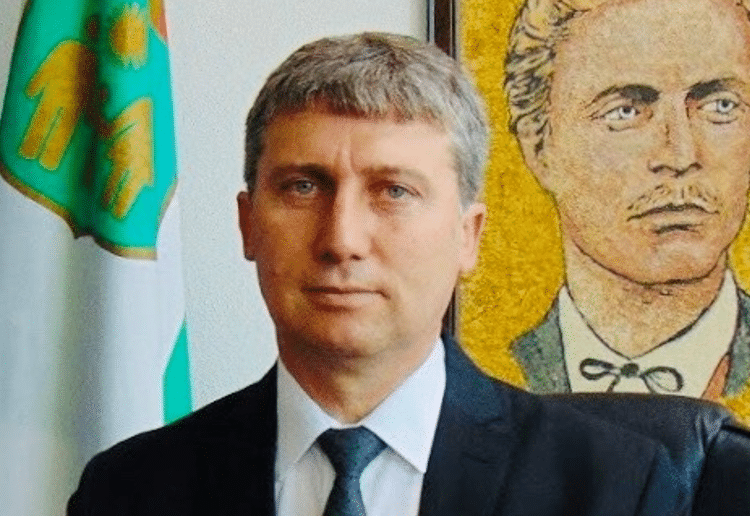 Теньо Тенев