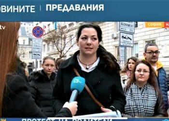Протест на родители: Не искаме детска градина с мухъл, неизмазани стени и затворени по цял ден деца