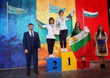 Старозагорки завоюваха отличия на Световно по канадска борба (Снимки)