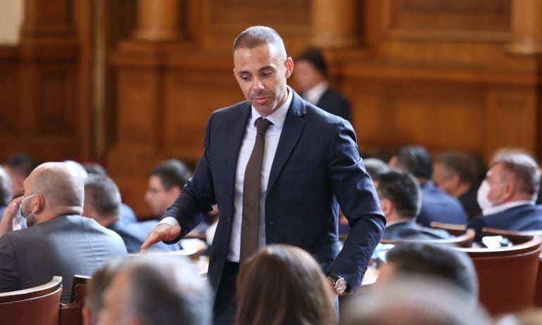 Мерките за бизнеса са закъснели и неадекватни, смятат от ГЕРБ 1 Александър Ненков ГЕРБ