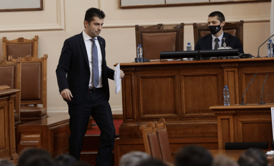 Кирил Петков