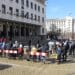 Огромна опашка пред БНБ, стотици чакат за монетата на Гоце Делчев 8 Опашката пред БНБ