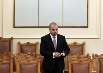 Министър Караджов: Българското мега ВиК дружество е на загуба от близо милион