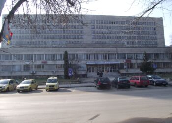 Директорът на болницата в Свищов стана доброволец в ковид отделението