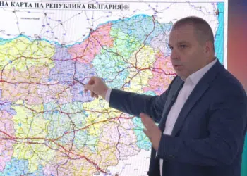 Министър Караджов: Има договор за озеленяване на „Хемус“, а няма магистрала