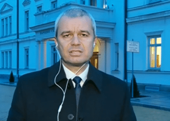 Лидерът на “Възраждане”: Ако РЗИ ме постави под карантина, ще я спазя