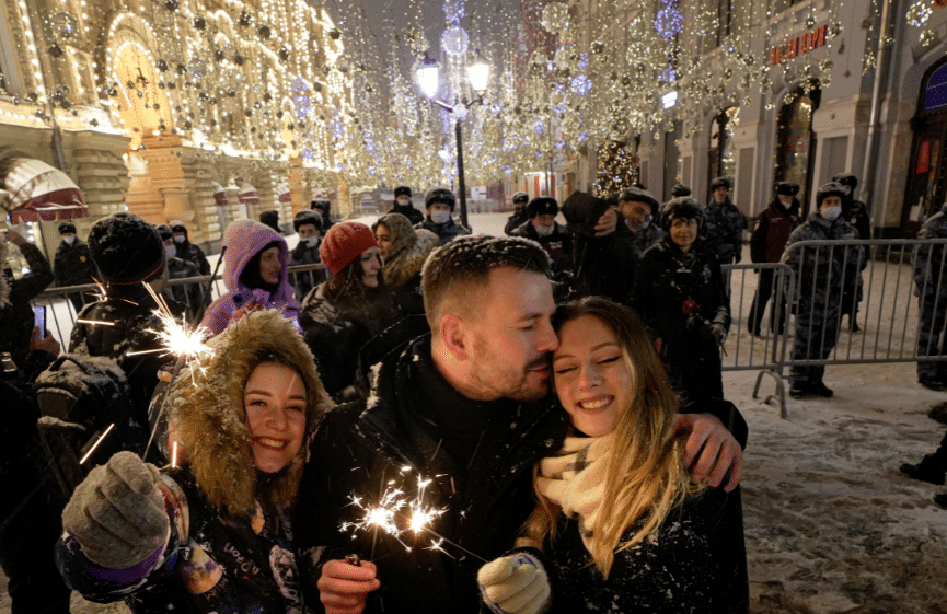 26 часа посрещаме Новата година по света (СНИМКИ) 7 русия