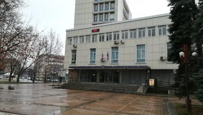 община монтана