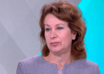 Проф. Христова: Вижда се краят на петата вълна, очакват ни месеци спокойствие