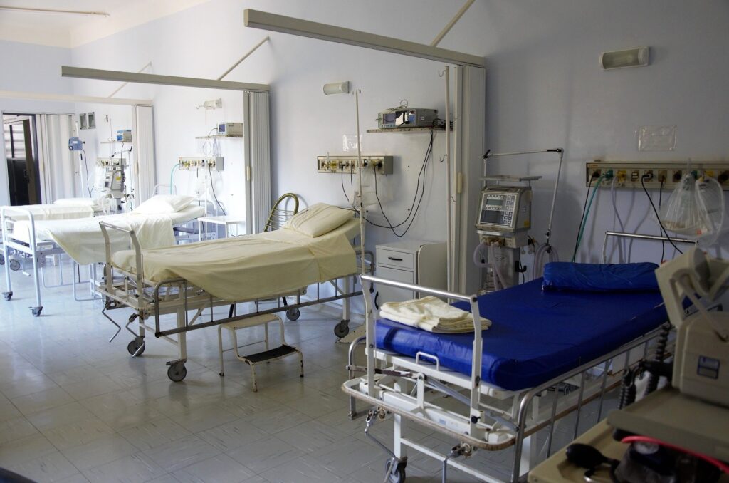 hospital g5fb393cad 1920