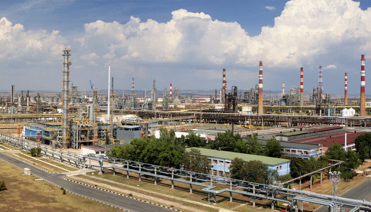 Бургас може да загуби 1500 декара, заради "Лукойл" е стартирана продедура за прекрояване на общински граници 1 Лукойл