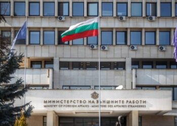 МВнР: Не пътувайте за Украйна, ако сте в страната – напуснете я